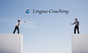 Lingua Coaching personas estirando su mano